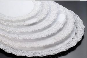 COD. 2249 BANDEJA PLASTICA REDONDA CON BLONDA